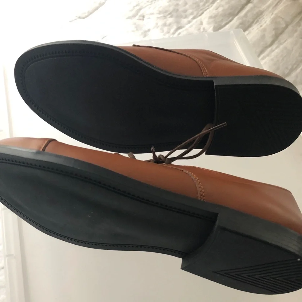 NWT Brooks Brothers Lace Up Dress Shoes
